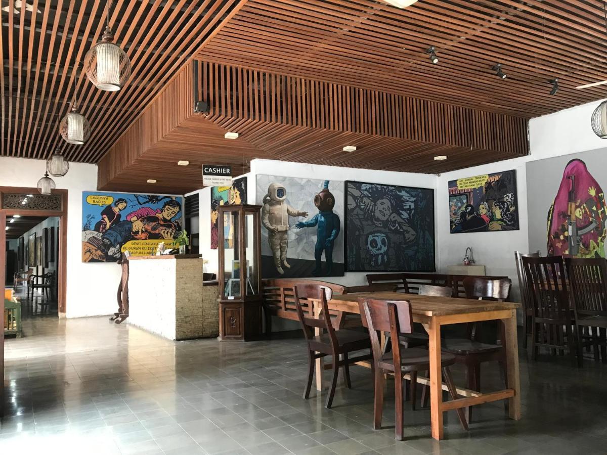 Watu Agung Guest House Маґеланґ Екстер'єр фото