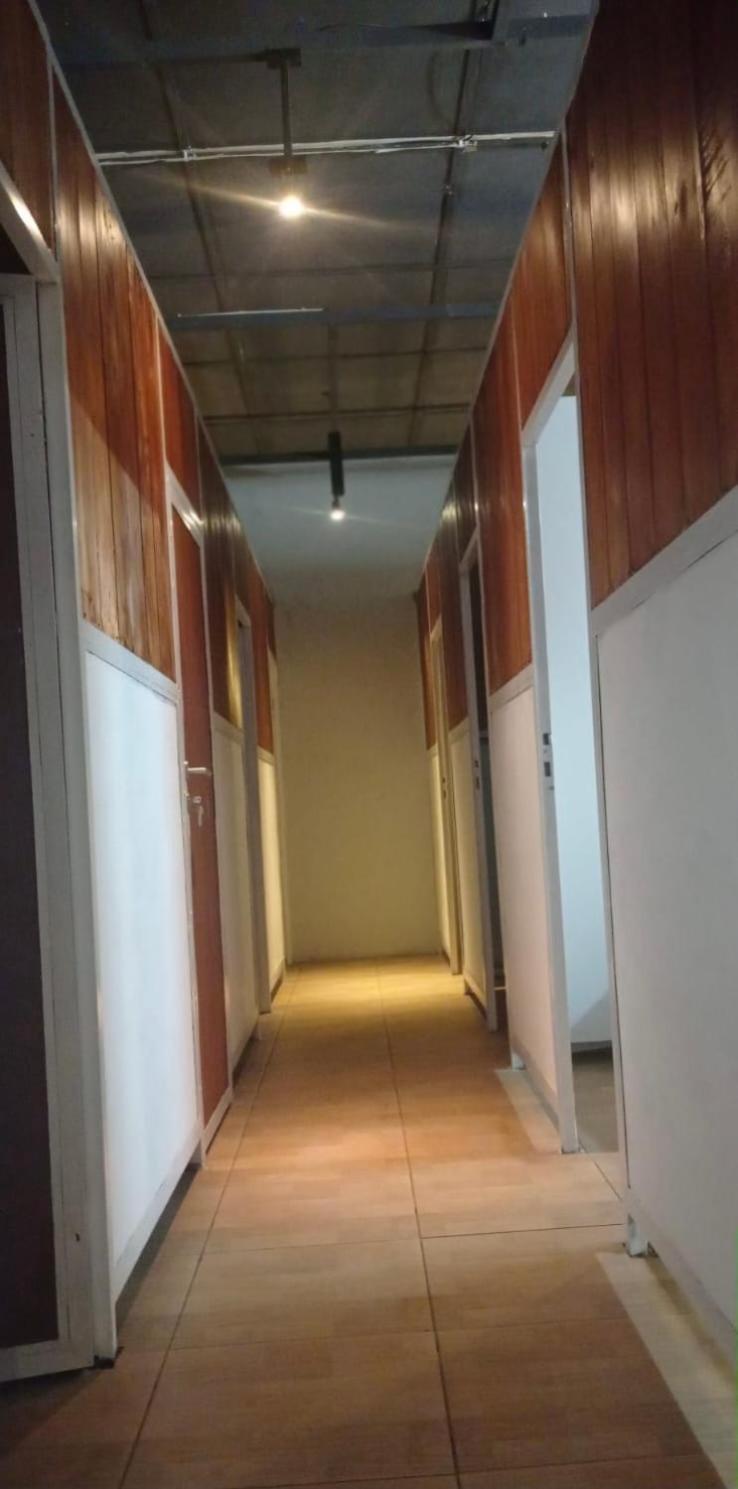 Watu Agung Guest House Маґеланґ Номер фото
