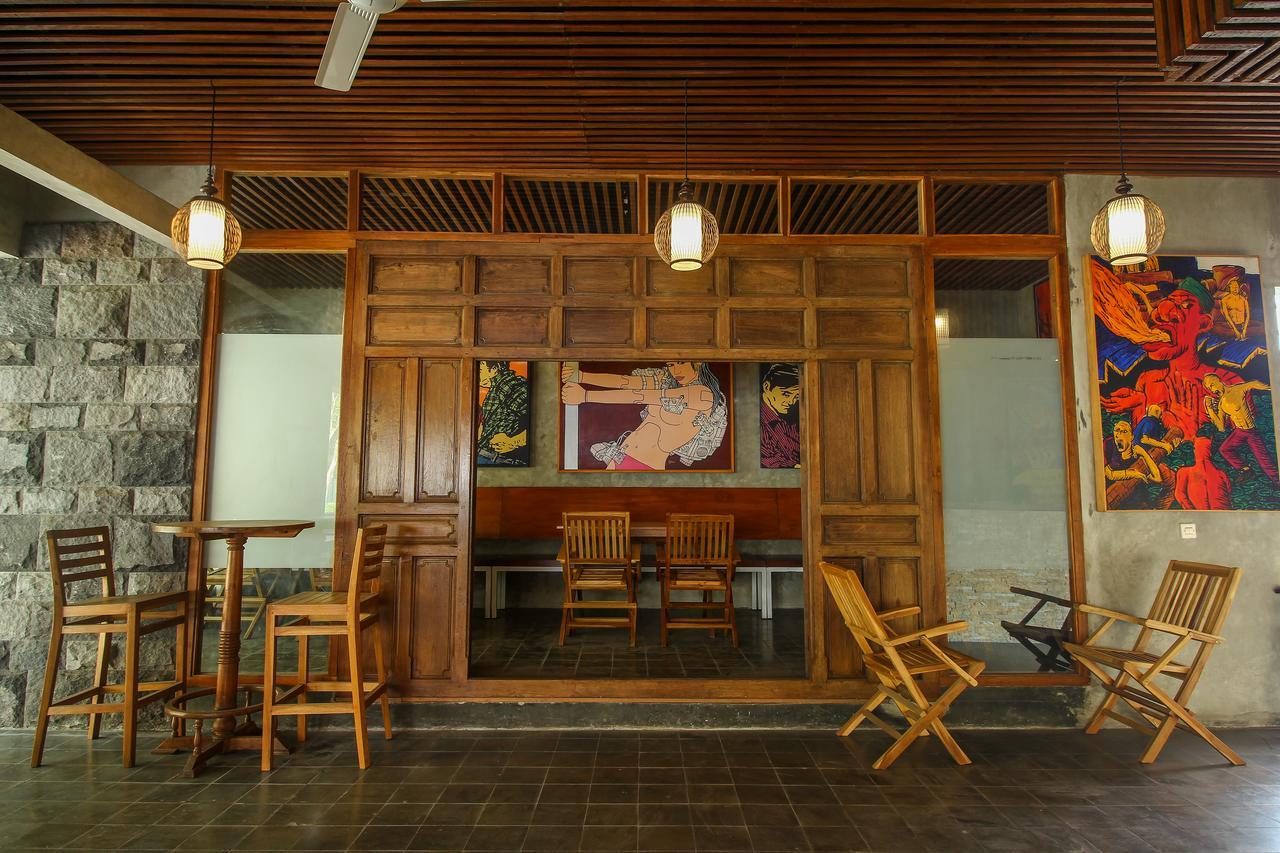 Watu Agung Guest House Маґеланґ Екстер'єр фото
