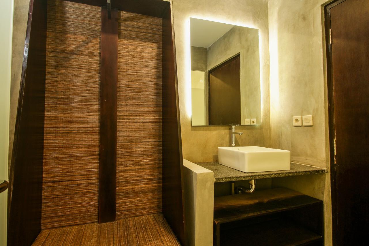 Watu Agung Guest House Маґеланґ Екстер'єр фото